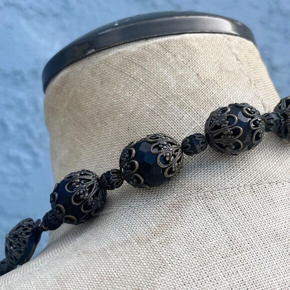 VIntage 1950s Black Beaded Statement Necklace Goth whimsygoth Antique - Picture 7 of 11